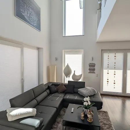 Haus Ewald Am Rheinsteig * Bruchhausen